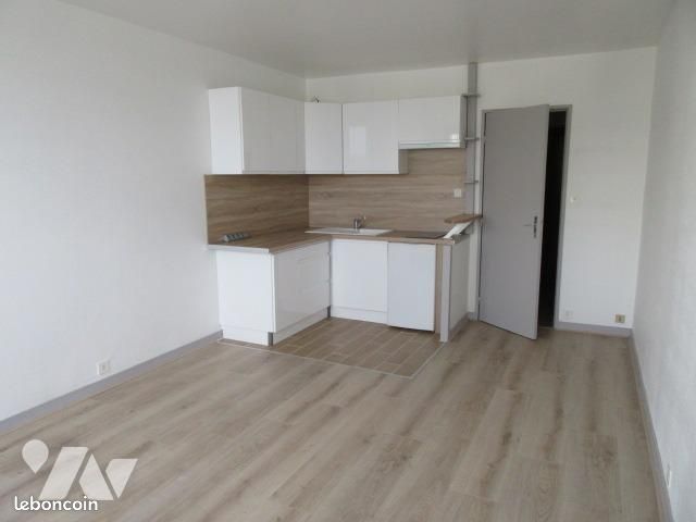 Appartement 25 m² · à Montargis · 25 m² · 376 €