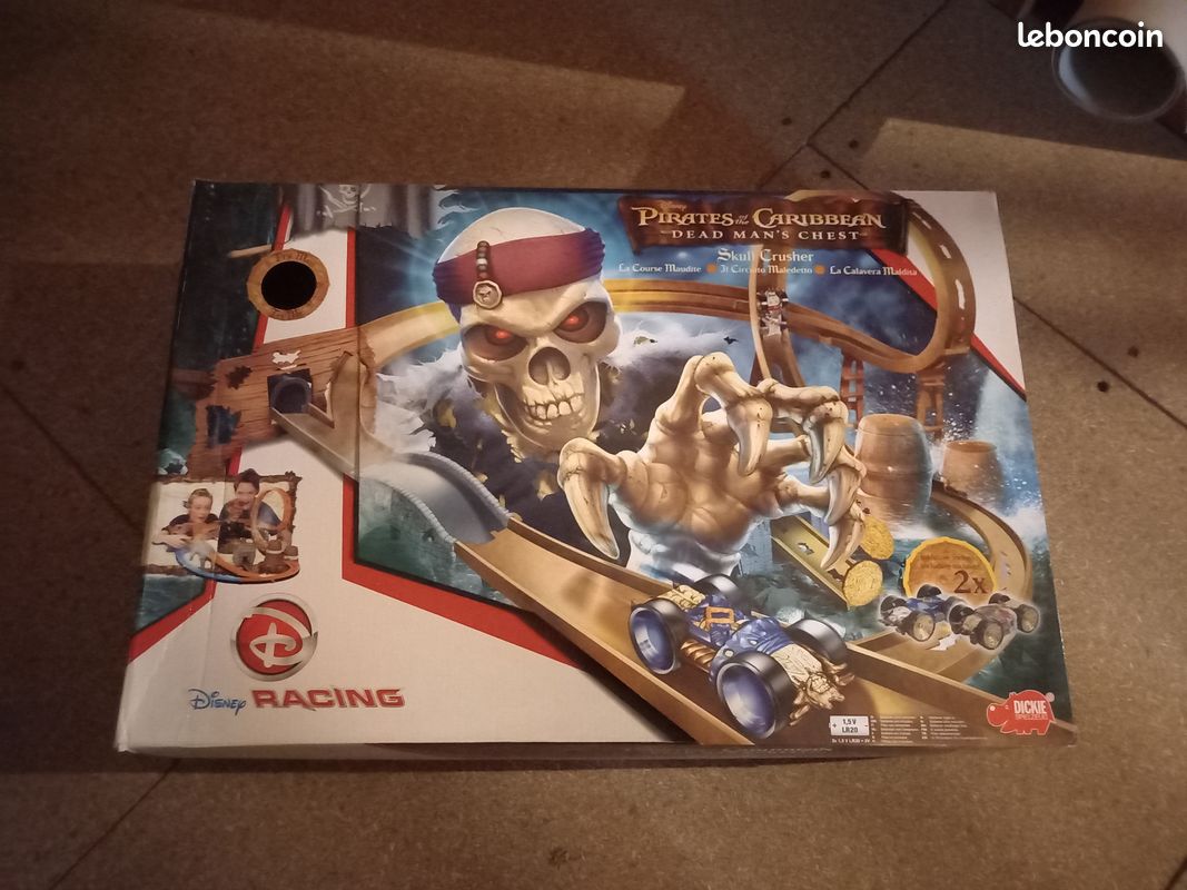 Dickie Pirates Of The Caribbean Hot Wheels Disney Racing Pirates