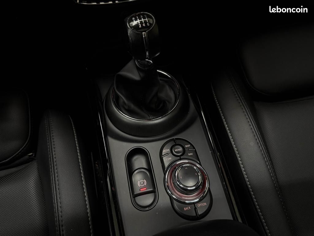 MINI MINI Clubman 1.5i 136 CH LCI Canonbury - Immat France (image 15)