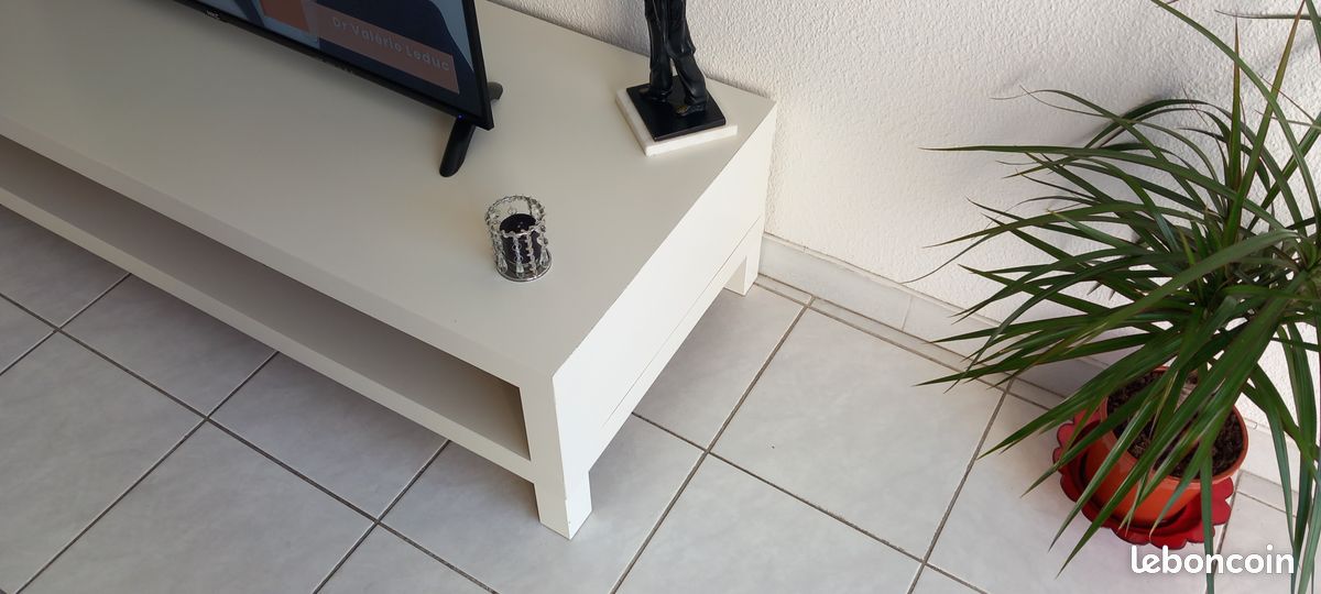 Meuble télévision (image 2)