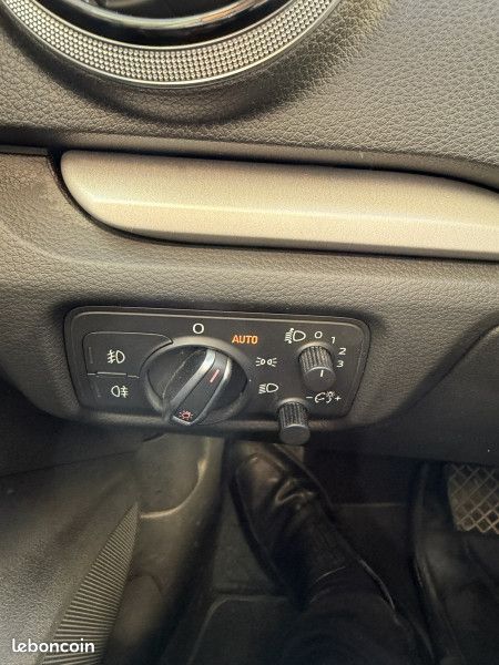 Audi A3 SPORTBACK 1.4 TFSI 140CH COD AMBIENTE S TRONIC 7 (image 13)