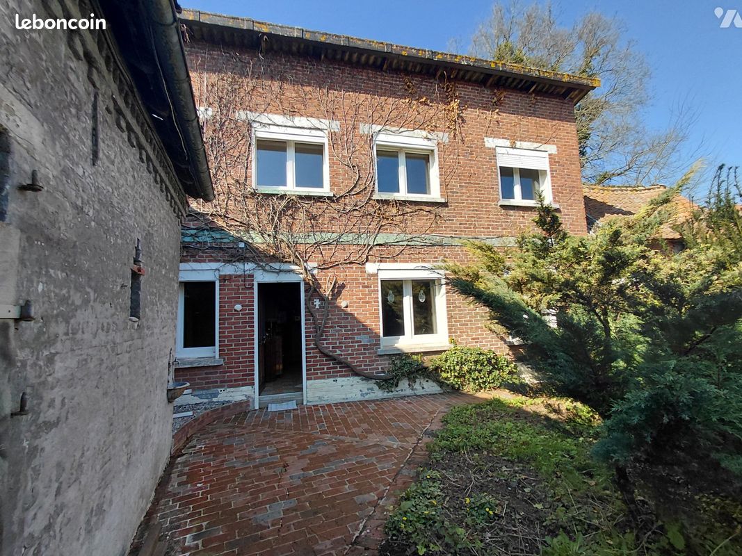 Maison 6 pièces 83 m² · à Fléchin · 83 m² · 90 000 €