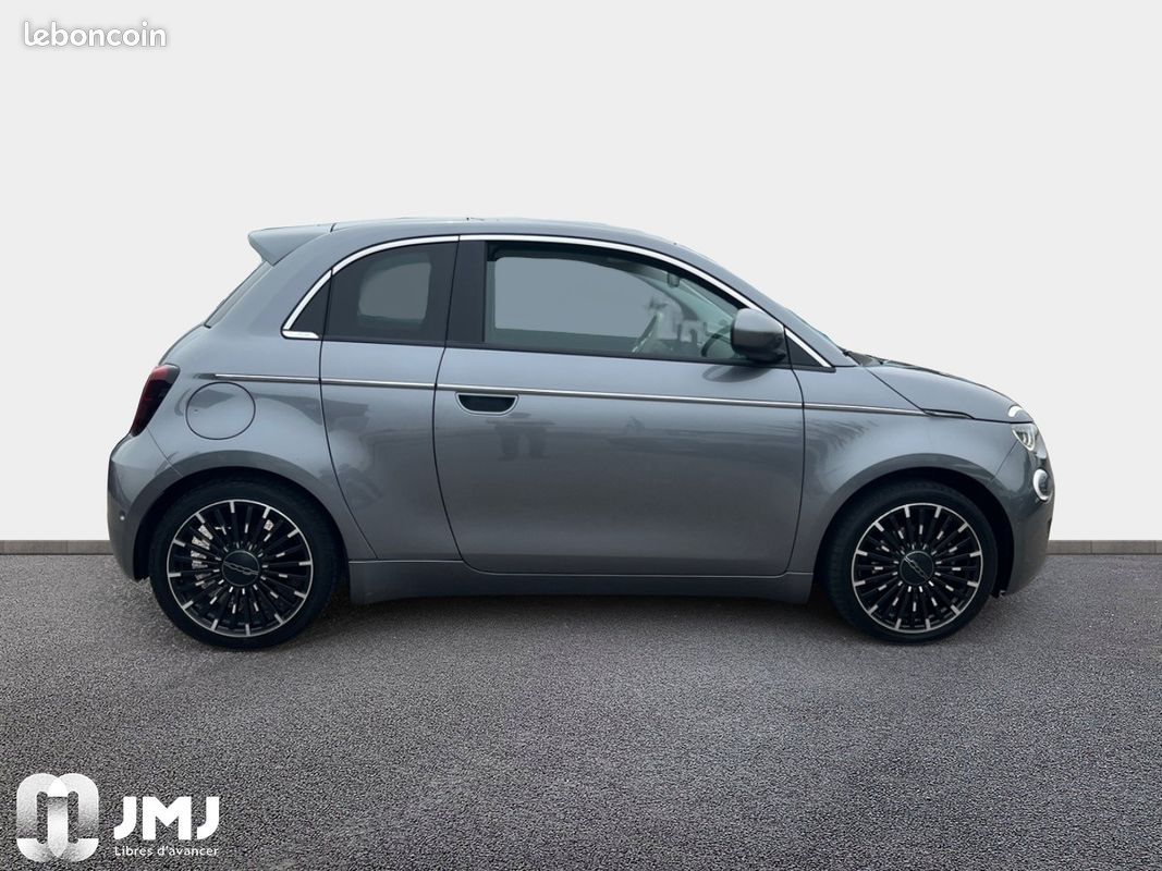 FIAT 500 3+1 e 118 ch La Prima (image 4)