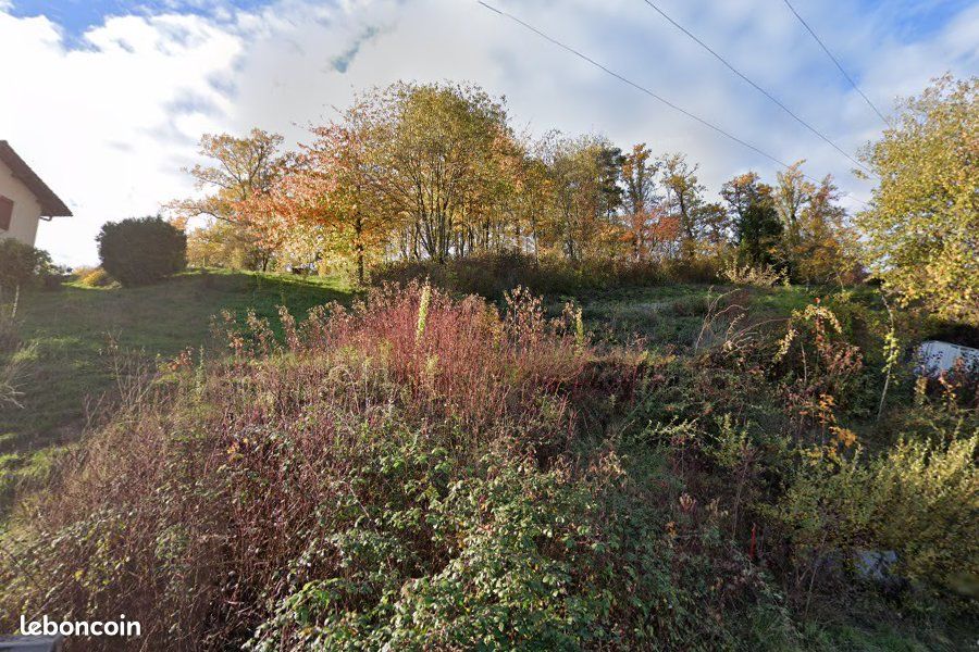 Terrain constructible · à Chavanod · 450 000 €