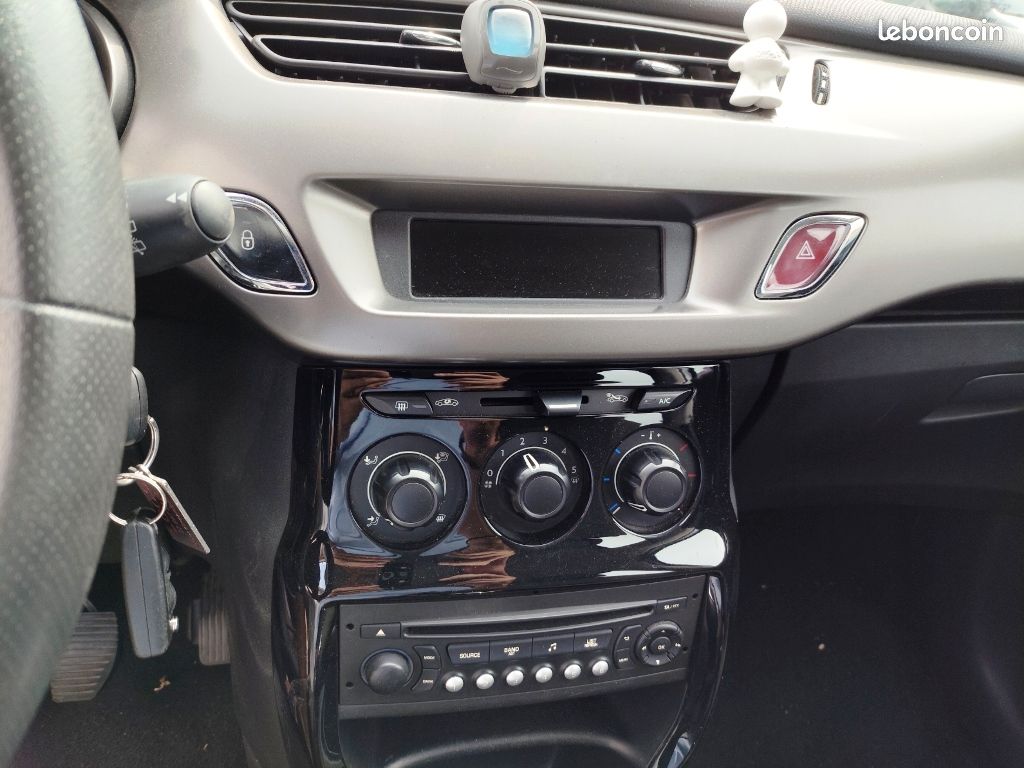 C3 1l 68 cv CONFORT (image 4)