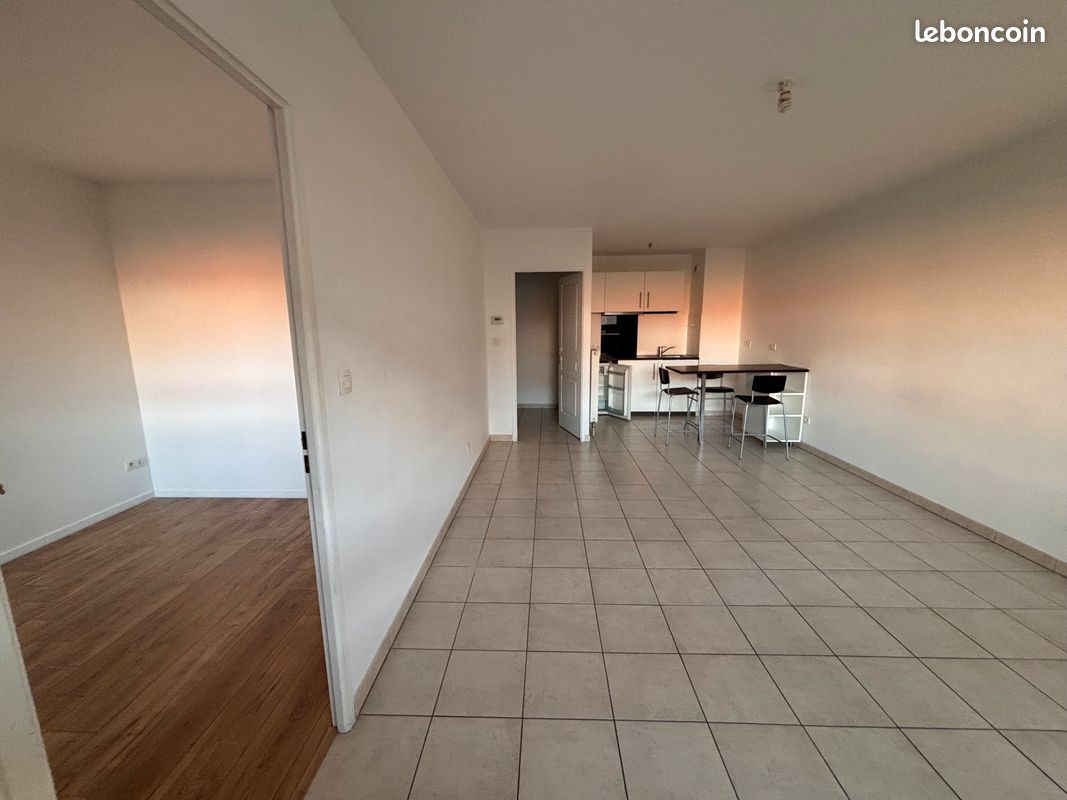 Appartement 2 pièces 47 m² · à Lille · 47 m² · 820 €