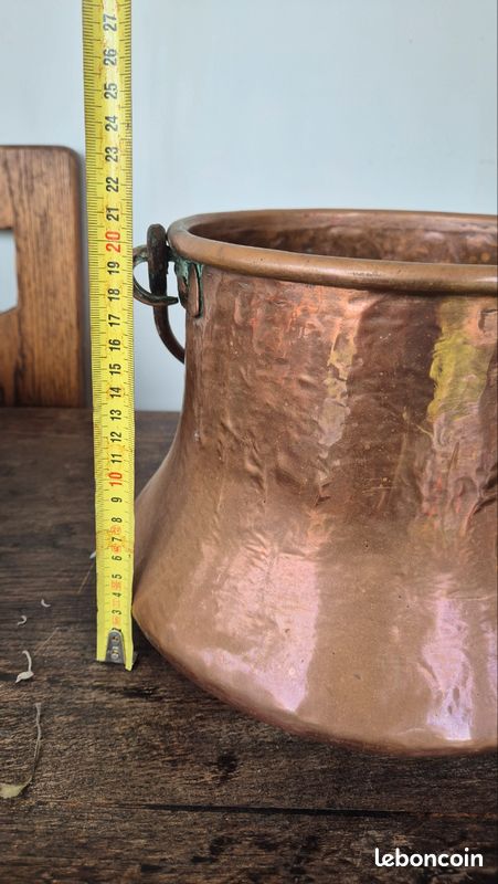 Ancien chaudron en cuivre martelé – marmite vintage (image 4)