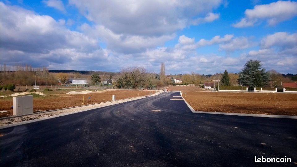 Terrain 252 m² Nogent Le Roi · à Nogent-le-Roi · 35 000 €
