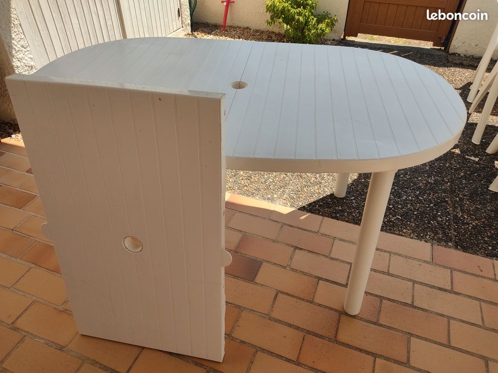 Table de jardin avec rallonge (image 1)