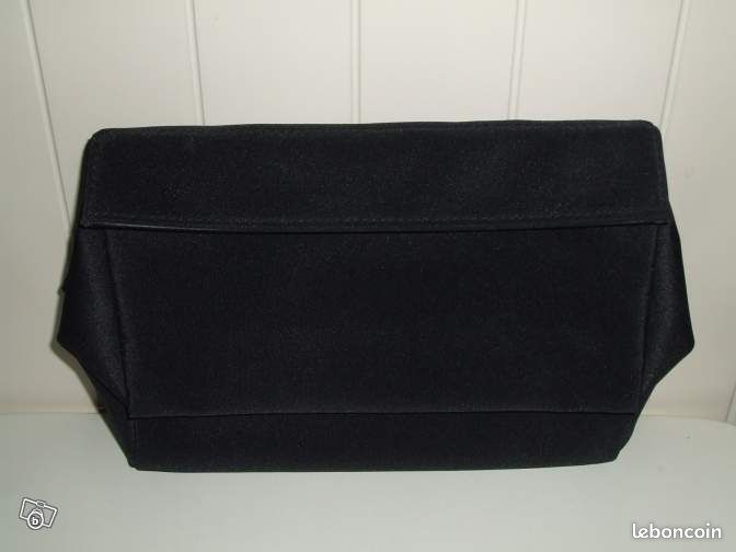 Pochette trousse Shiseido authentique (image 1)