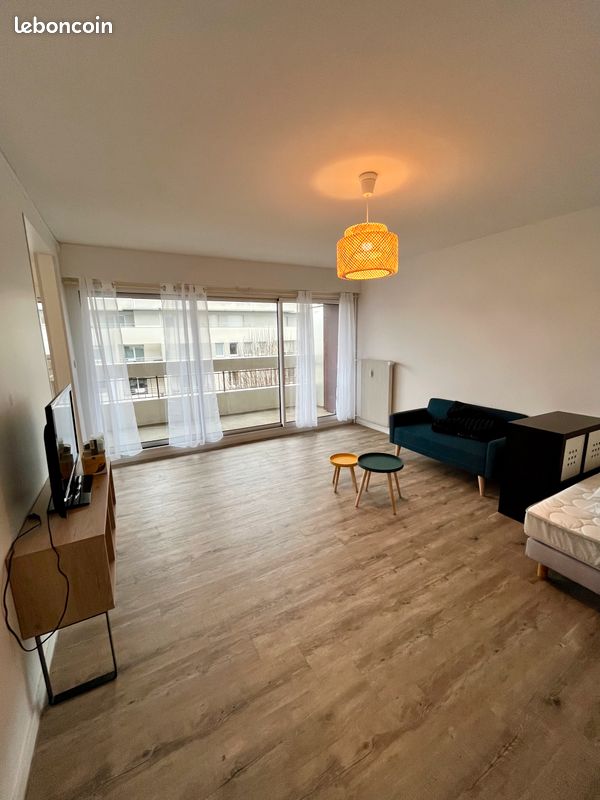 Appartement 1 pièce 38 m² · à Angers · 38 m² · 700 €/mois