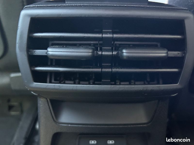 Audi A3 SPORTBACK 30 TFSI 110CH MILD HYBRID DESIGN S TRONIC 7/ TVA RECUPERABLE (image 13)