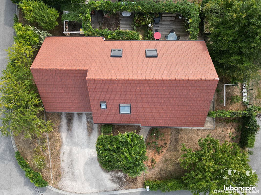 Maison 5 pièces 143 m² · à Novillars · 143 m² · 318 000 €