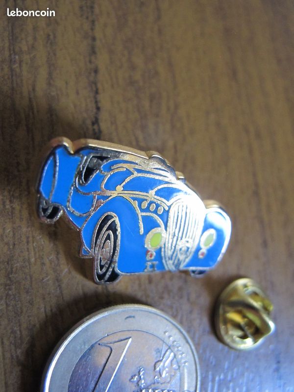 Pin's Peugeot 402 Darl'Mat , prix livré en suivi , LIRE (image 3)