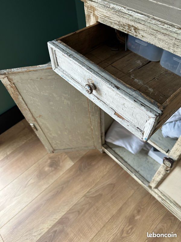 Meuble parisien vintage buffet étroit patiné (image 5)