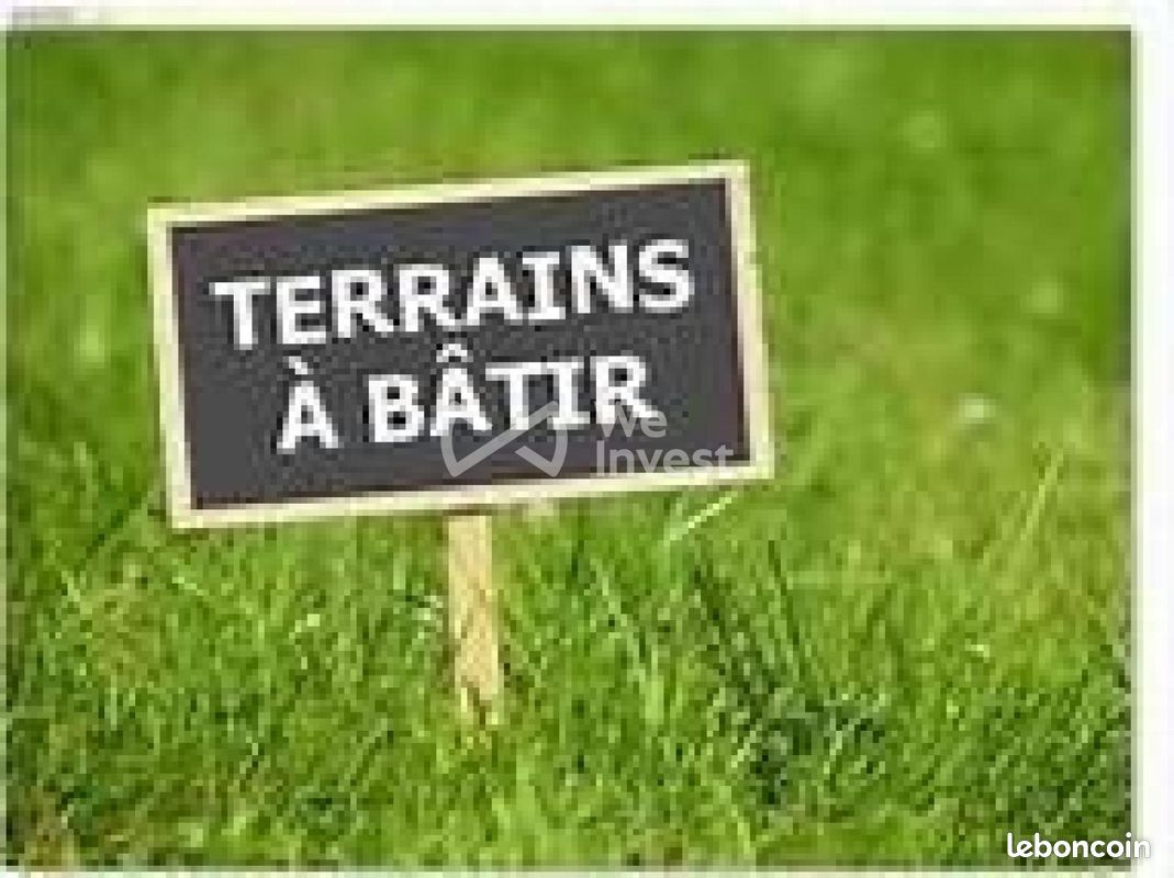 Terrain 892 m² · à Montsûrs · 892 m² · 68 684 €