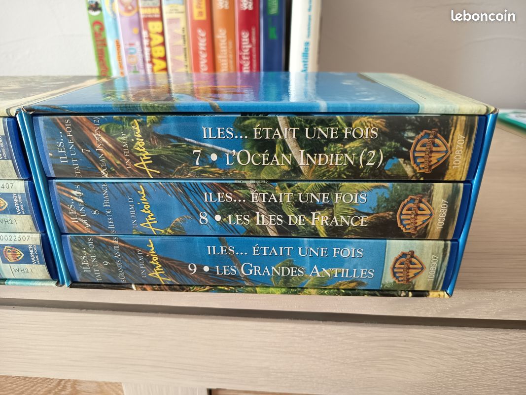 Cassettes vidéo de voyages et pour enfants (image 2)