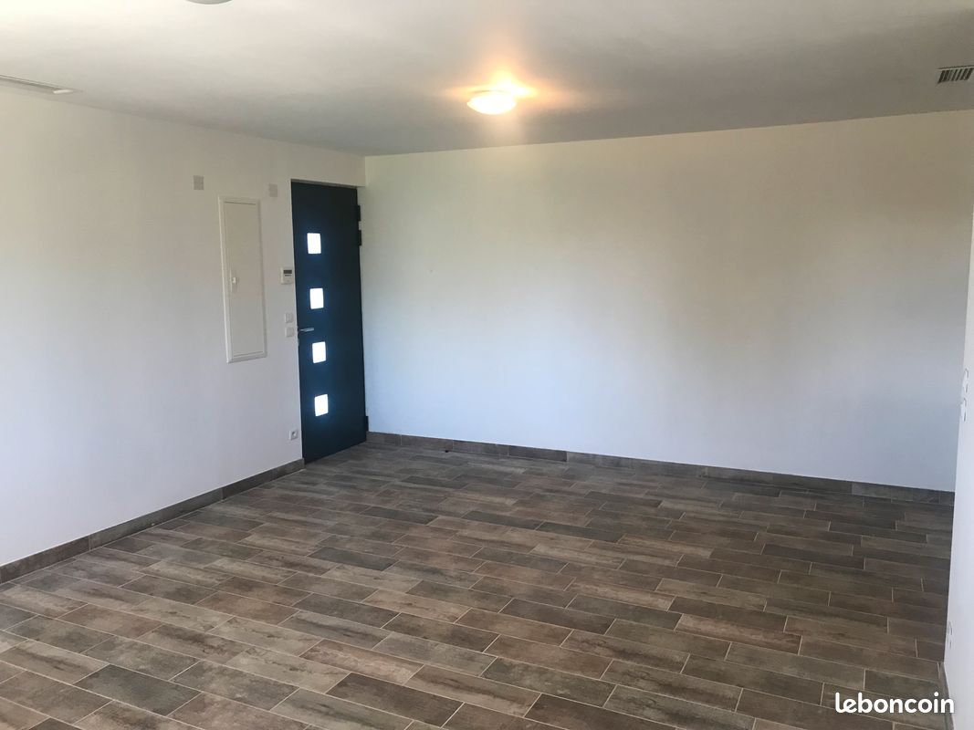 Appartement 3 pièces 82 m² · à Salon-de-Provence · 82 m² · 1 100 €/mois