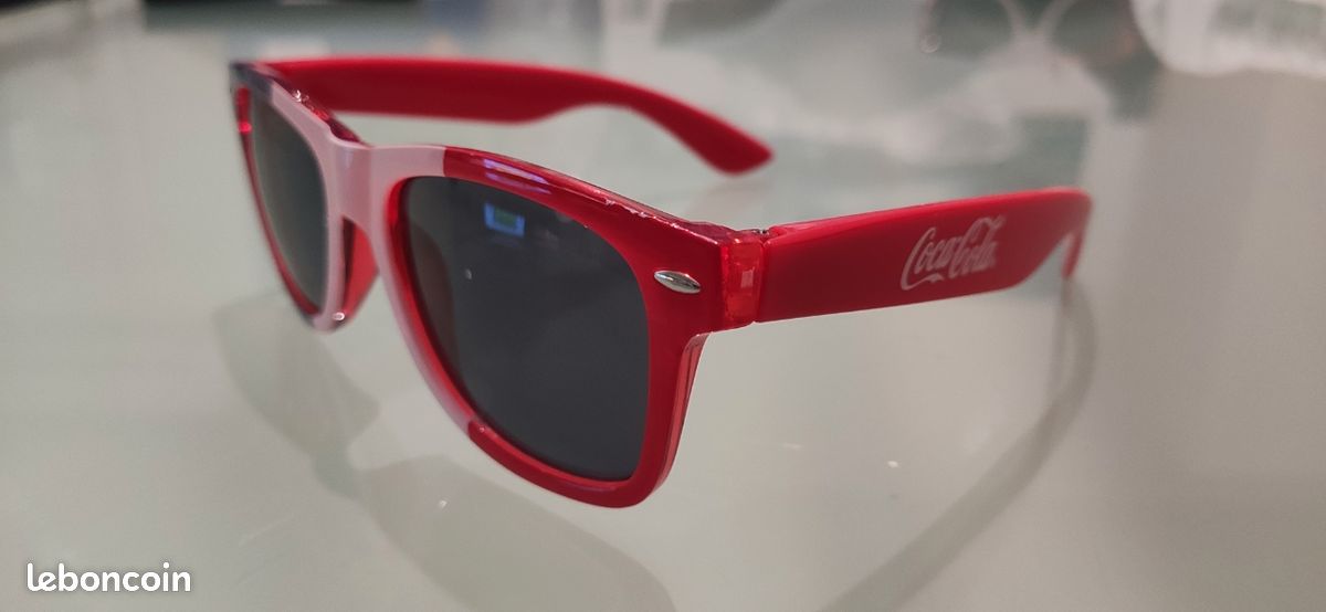 Vintage Coca Cola - Casquette Visière En Plastique Avec Lunettes De Soleil Rabattables