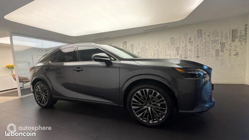 Lexus Rx 450h+ Executive 4WD MY26 (image 4)