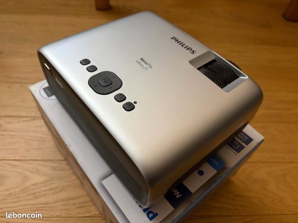 Vidéoprojecteur Philips Neopix Ultra 2 - Occasion - HDMI USB