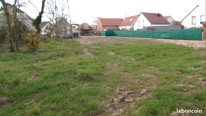 Terrain 922 m² · à Geispolsheim · 395 000 €