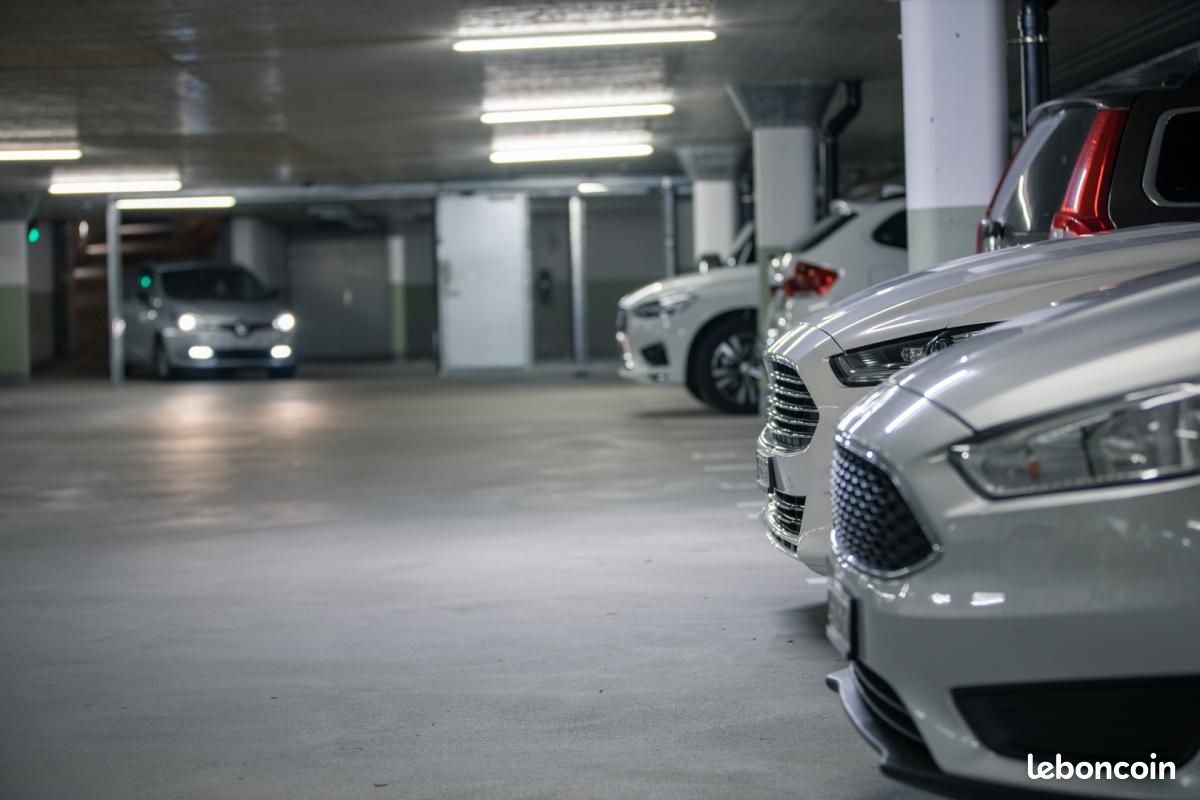 Parking Trets (image 1)