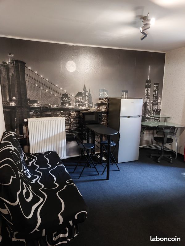 Appartement 1 pièce 14 m² · à Decazeville · 14 m² · 320 €/mois