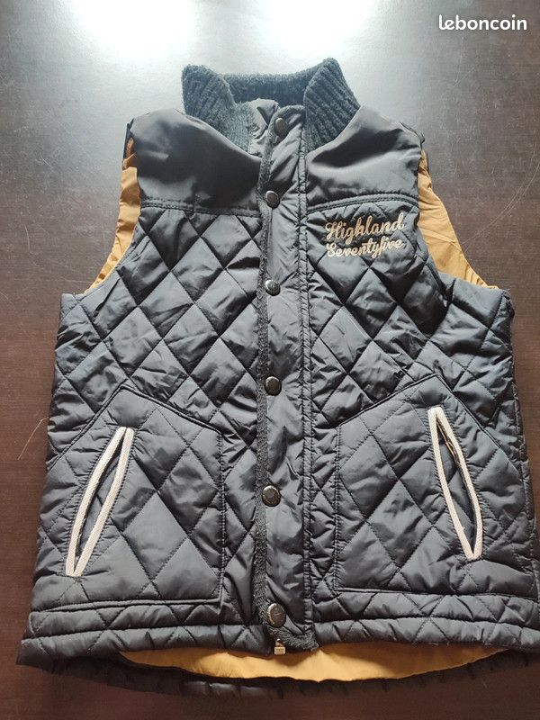 Veste sans manche ZARA - Taille 9/10 ANS (image 1)