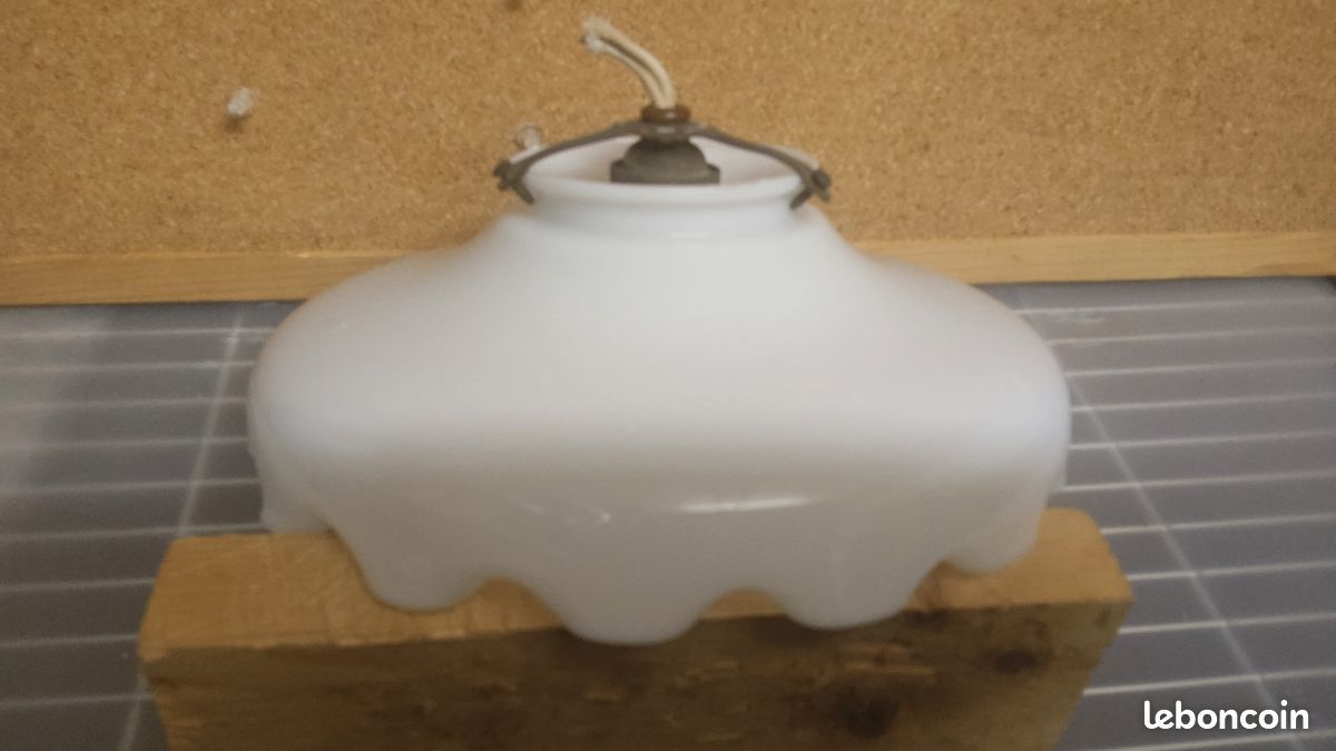 Lustre opaline vintage (image 2)
