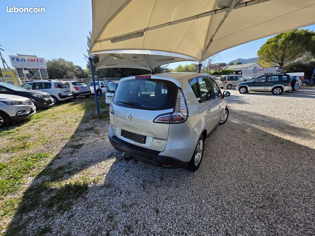 RENAULT SCENIC 1.2 L 115 cv (image 4)
