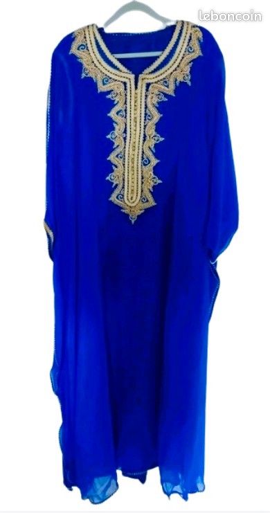 Lot de tenues marocaines avec accessoires (image 5)