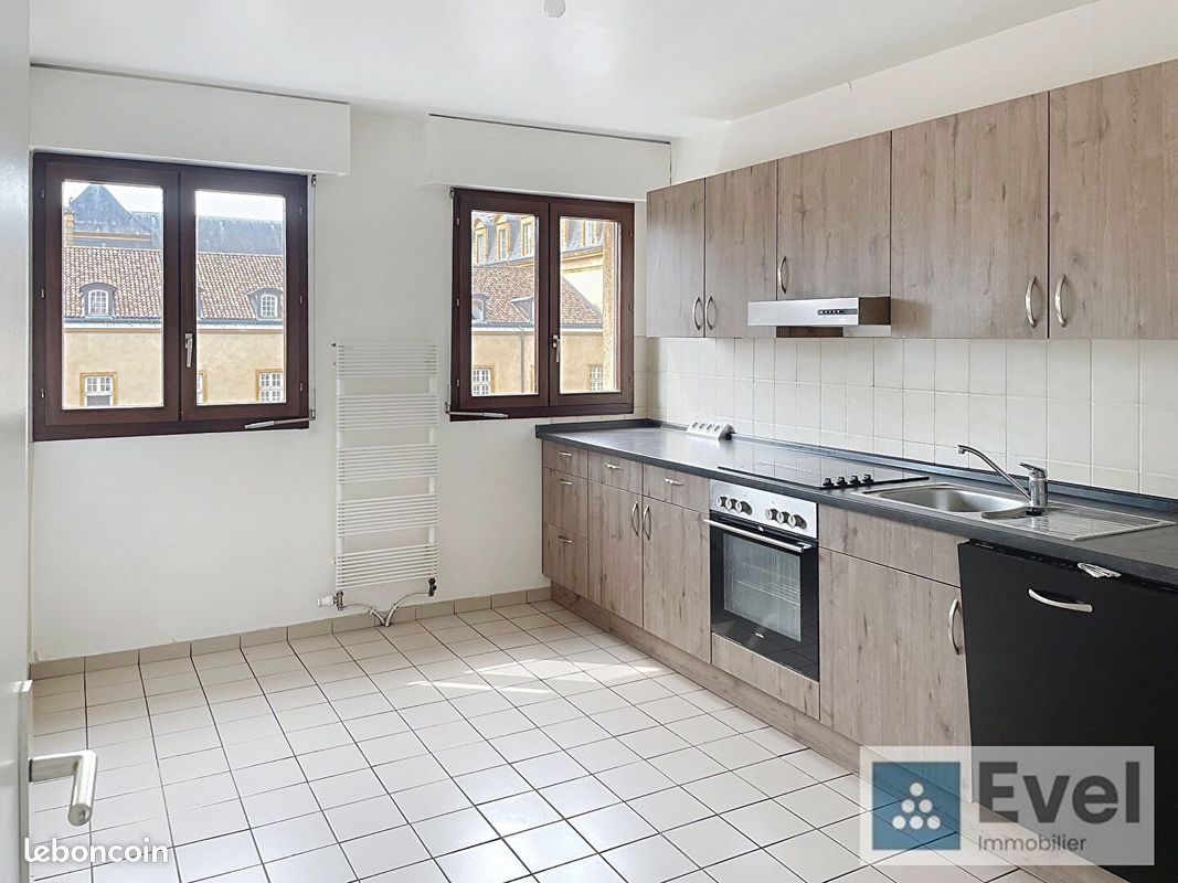 Appartement 5 pièces 109 m² · à Metz · 109 m² · 1 440 €