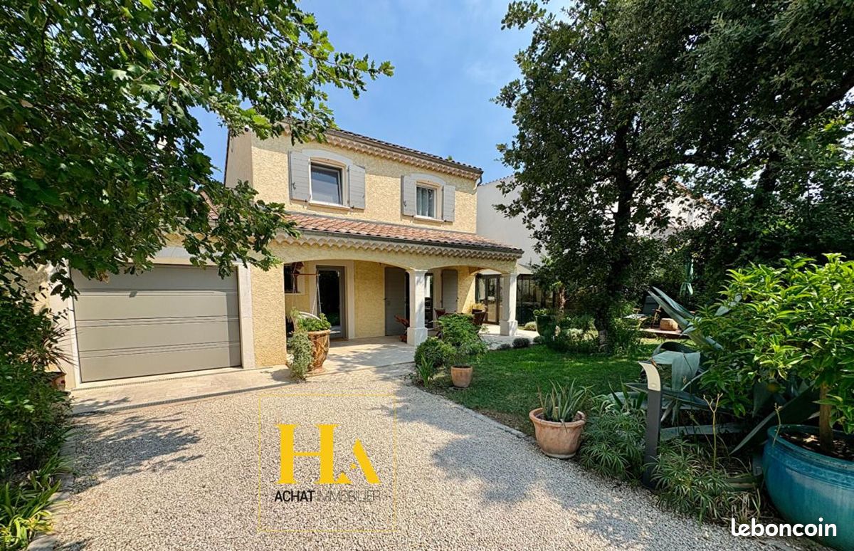 Maison 5 pièces 123 m² · à Saint-Paul-Trois-Châteaux · 123 m² · 430 000 €