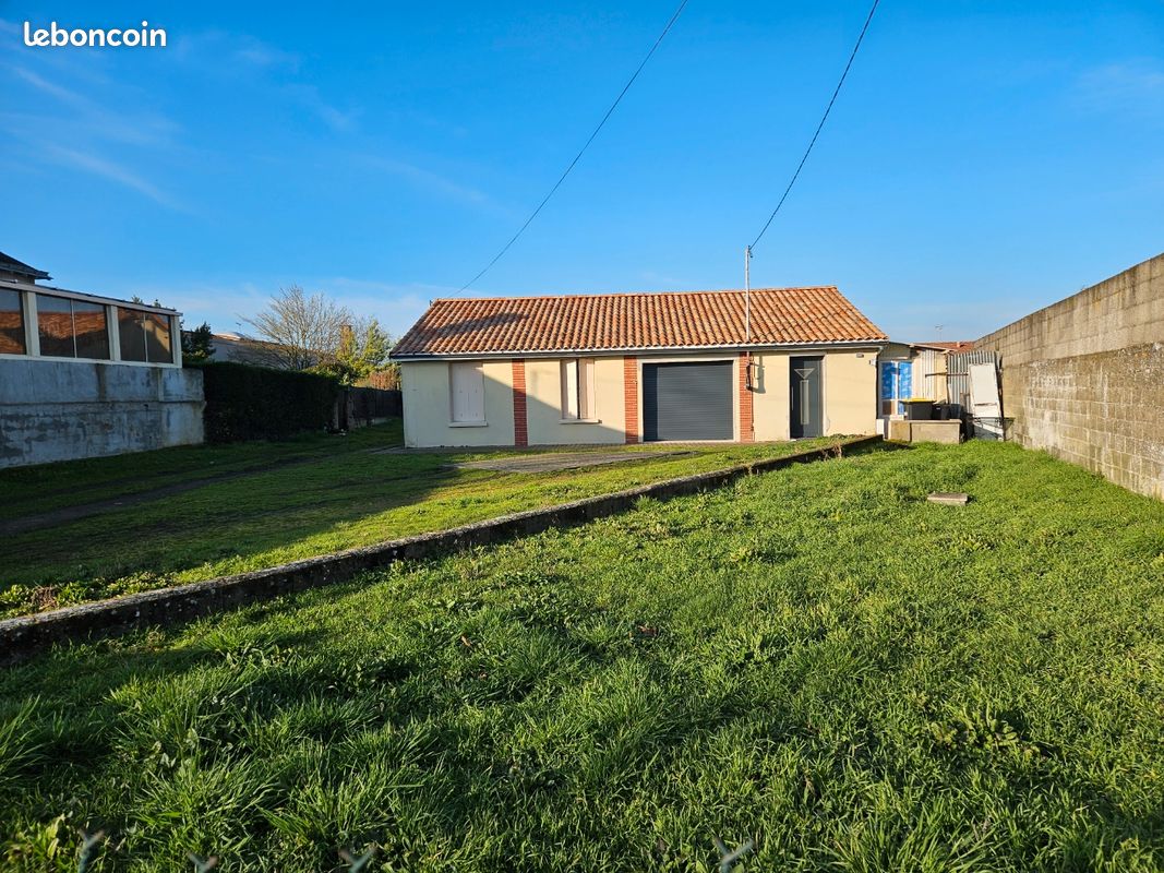 Maison 3 pièces 100 m² · à Argentonnay · 100 m² · 155 000 €