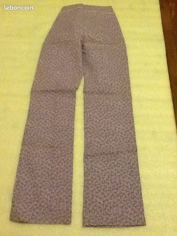 Pantalon mauve imprimé cachemire T38 neuf(djmark) (image 2)
