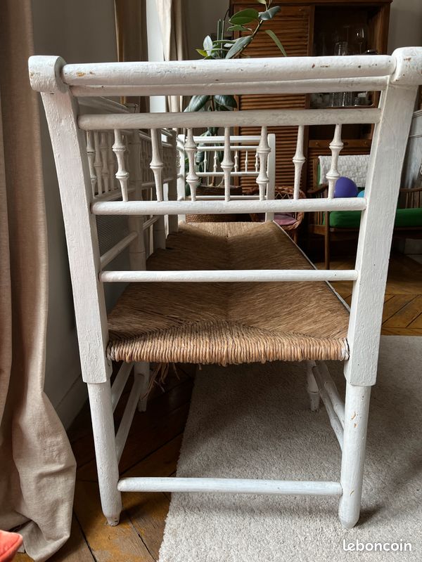 Banc vintage bois et rotin blanc (image 3)