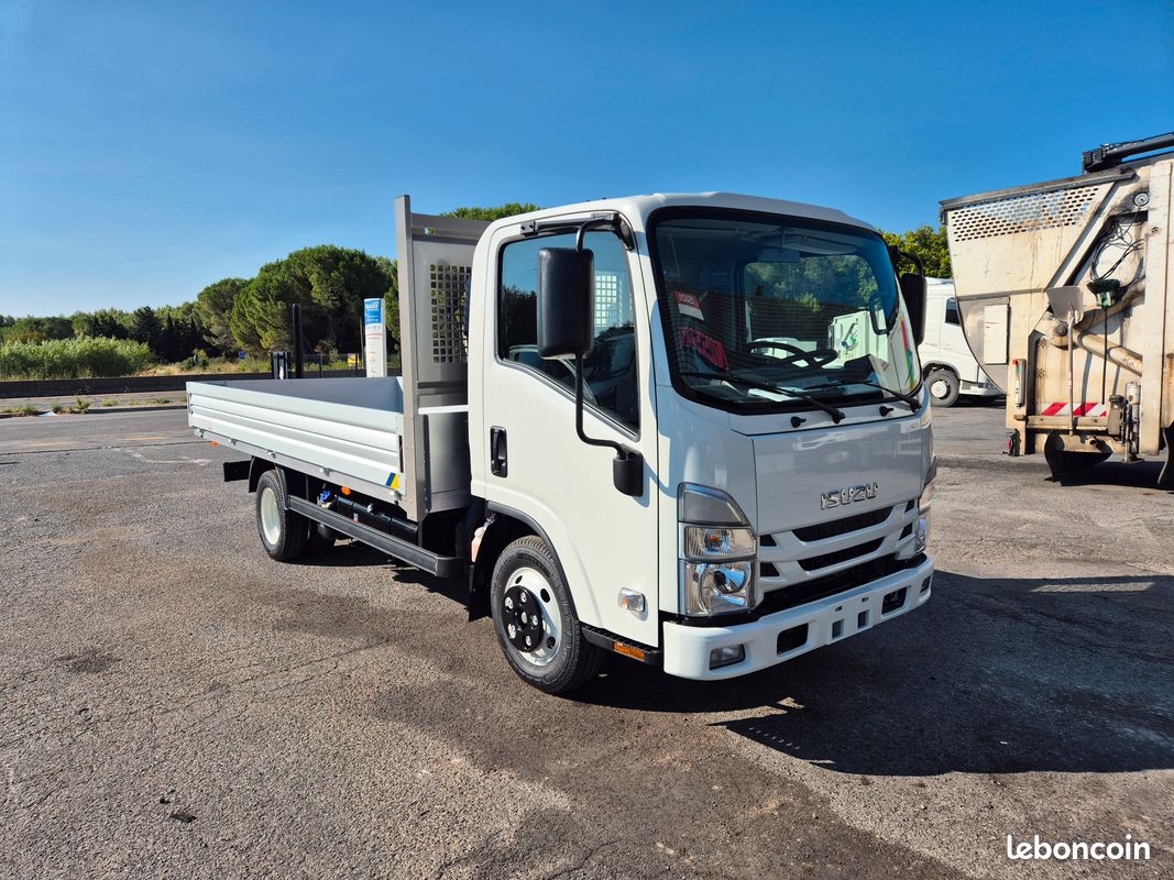 ISUZU 3L 150Ch M27 plateau fixe en aluminium 4500x2100 mm (image 1)