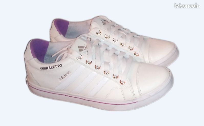ARTICLE VENDU Basket adidas ferraretto édition limité (image 1)