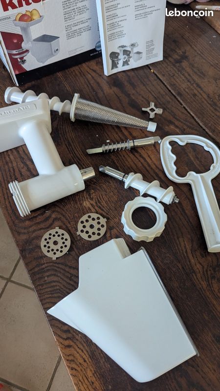 Robot KitchenAid avec accessoires (image 12)