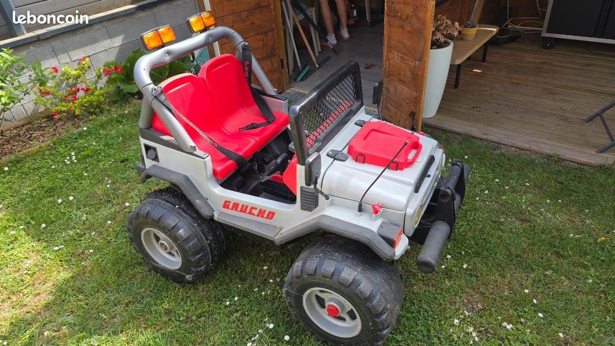 4X4 Electrique Peg Pérego Gaucho
Batterie 12 V rechargeable (image 3)