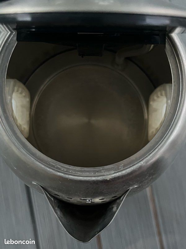 Bouilloire électrique Doméos inox 1,7 L (image 4)