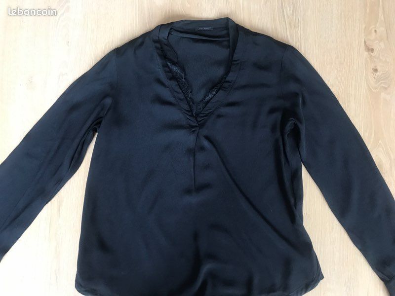 Chemise Ikks noir col v détail dentelle etat nickel (image 1)