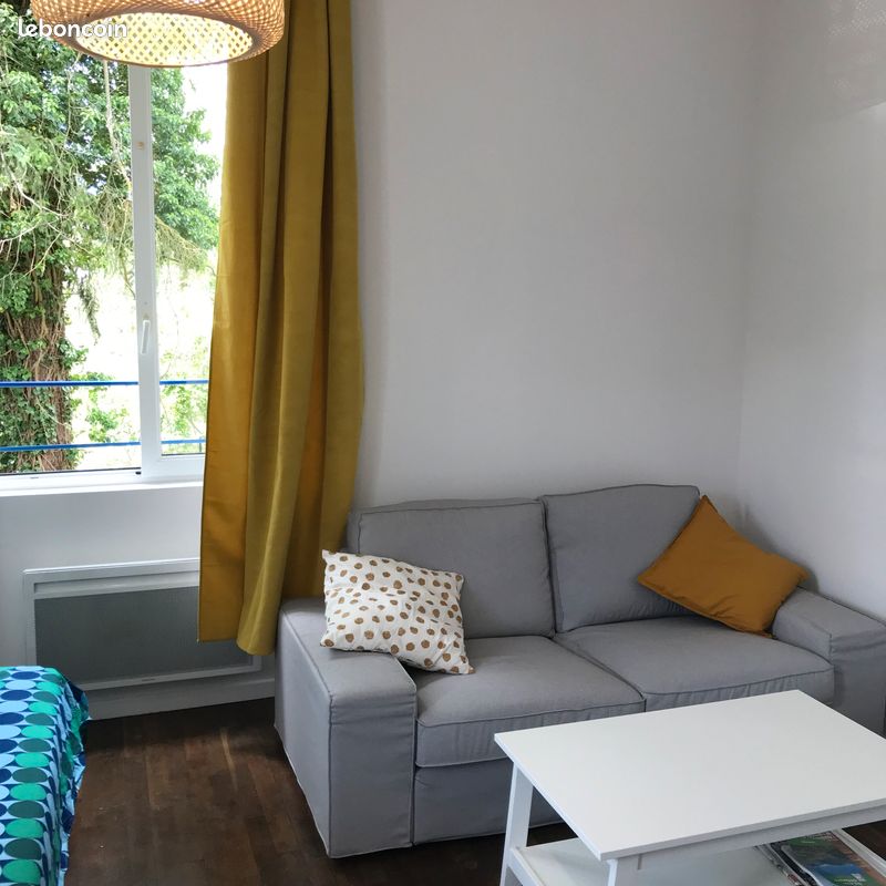 Appartement 1 pièce 23 m² · à Neufchâteau · 23 m² · 420 €