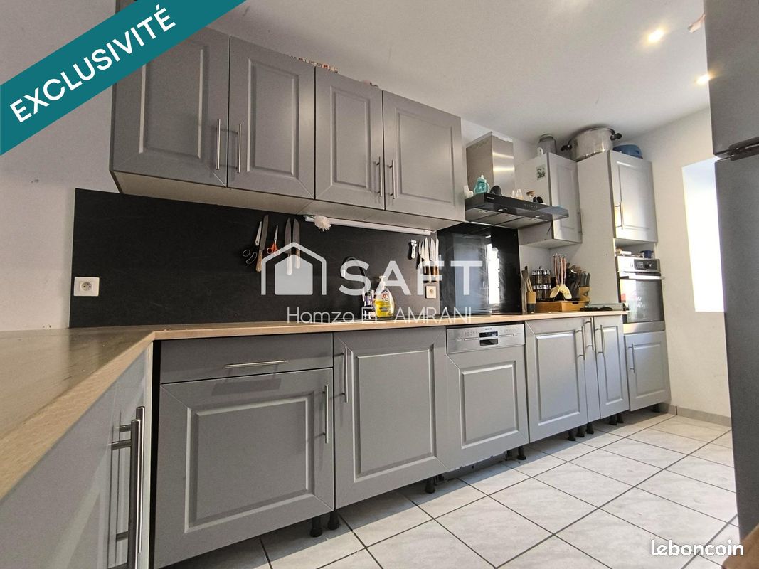 Maison 10 pièces 241 m² · à Courpière · 241 m² · 189 000 €