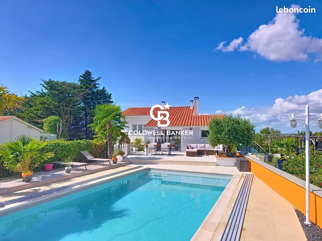 Maison 6 pièces 130 m² · à Saint-Michel-en-l'Herm · 130 m² · 419 000 €