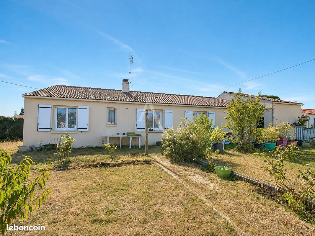 Maison 4 pièces 121 m² · à Givrand · 121 m² · 284 500 €