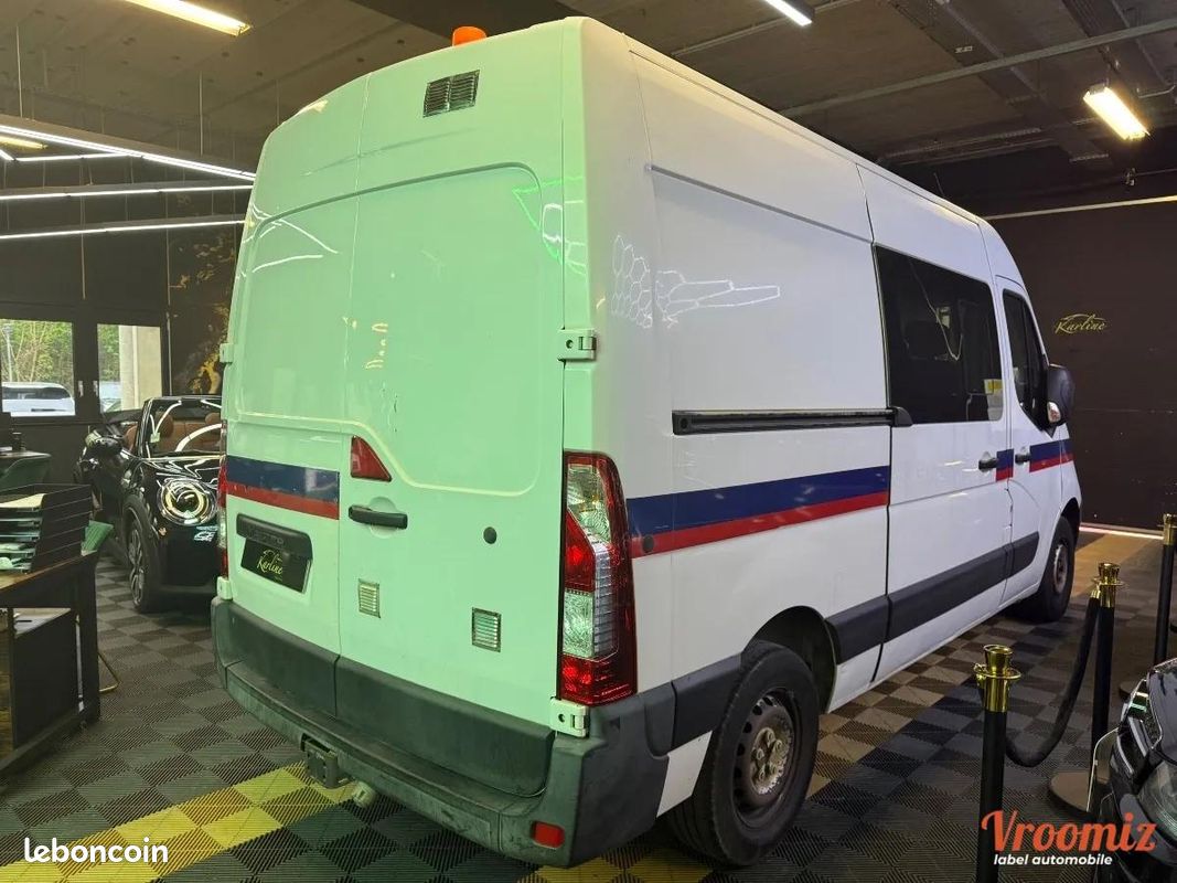 Renault Master Vu FOURGON 2.3 DCI 110 35 L2H2 GRAND-CONFORT I 7 PLACES - PRIX TTC (image 4)
