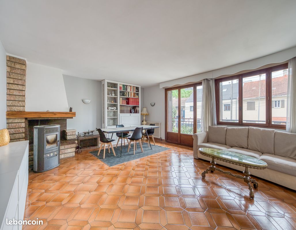 Appartement 4 pièces 101 m² · à Bobigny · 100,8 m² · 315 000 €