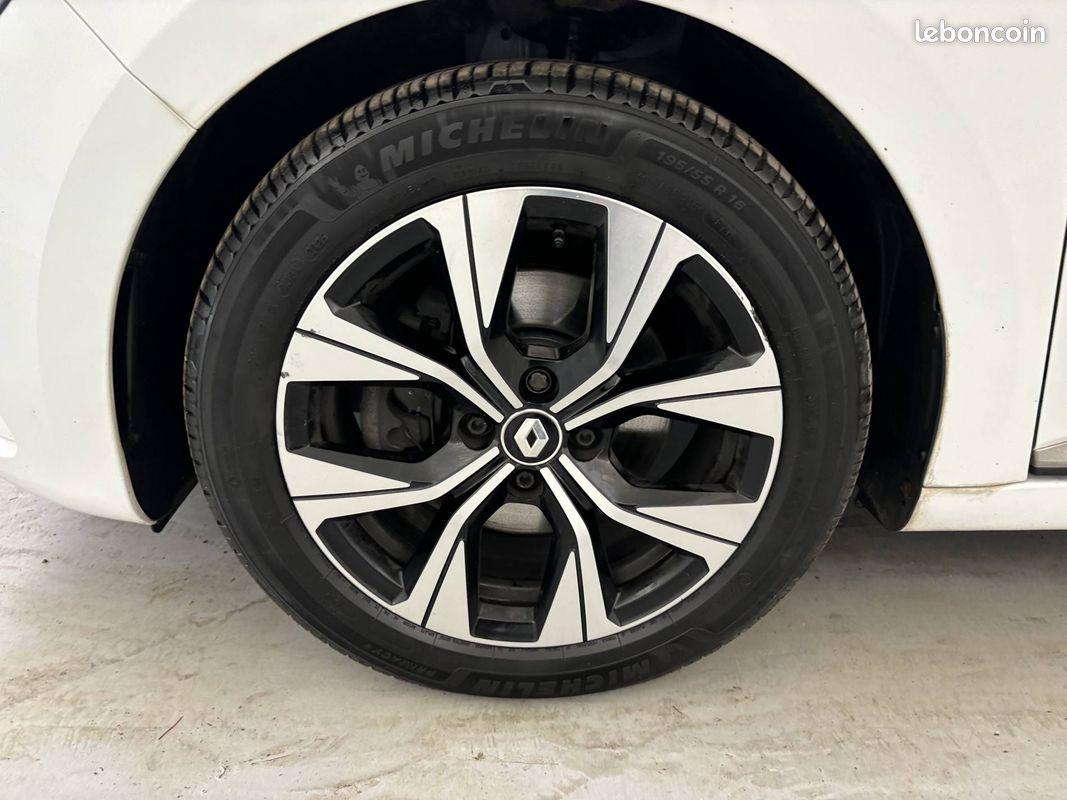 Renault clio societe blue dci 100 evolution reversible (image 19)